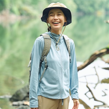 SCウィンドパスフーディ (Women’s)