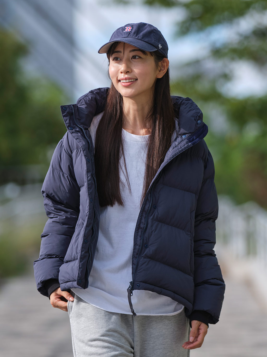 マイクロパフボリュームネックジャケット着用