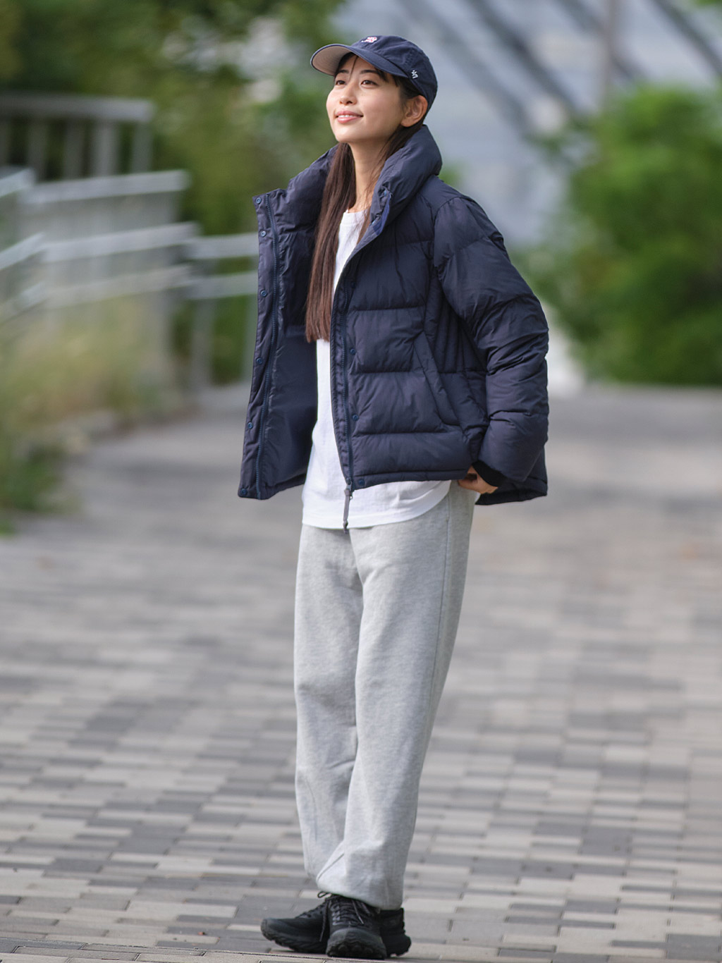 マイクロパフボリュームネックジャケット着用