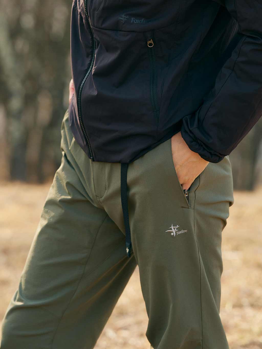 ダイナトレックパンツ着用