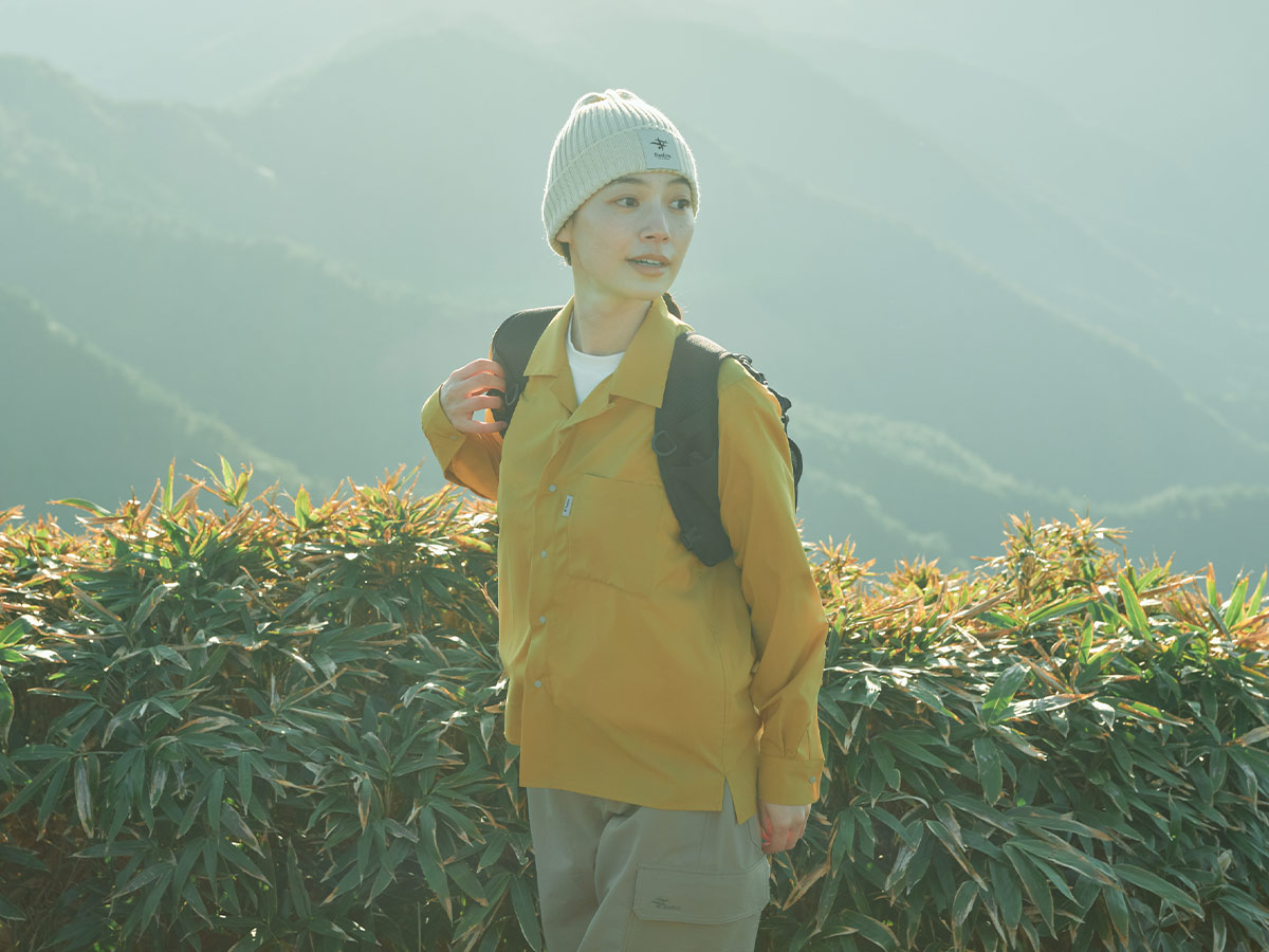 SCウェーブレットシャツ着用